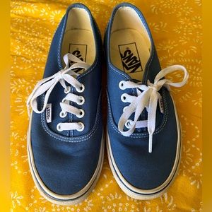 Womens blue vans size 5.5